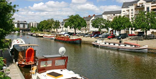 Motorhome hire Nantes