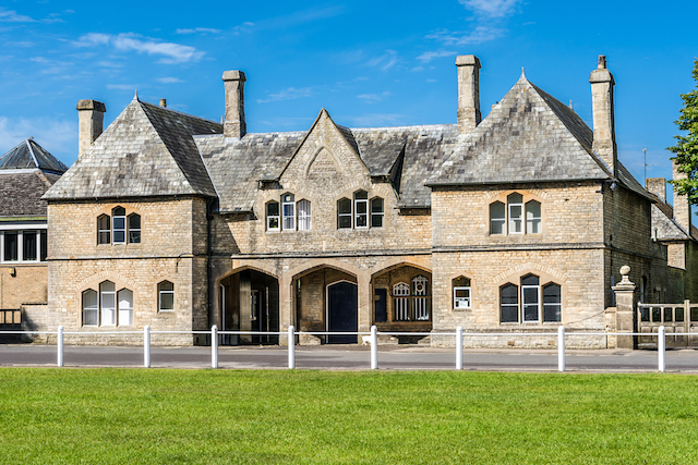 Downton Abbey Road trip